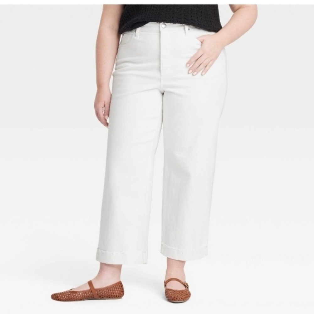 Universal thread Straight Highest Rise Slim Hip And thigh Straight Leg Jeans